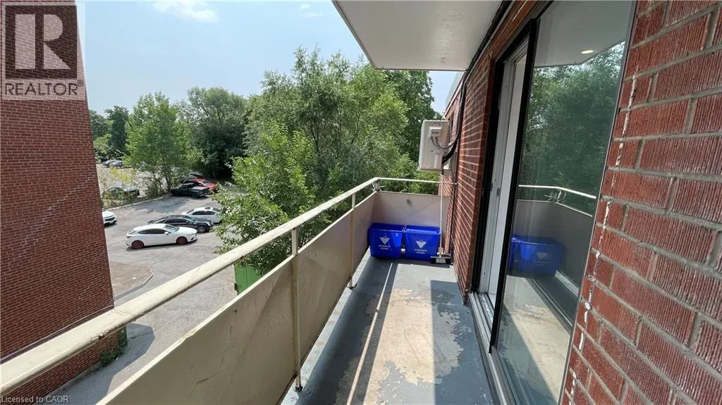 700 LAWRENCE Road Unit# 305, #305