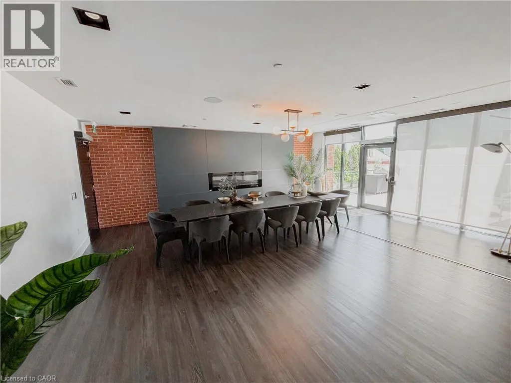25 WELLINGTON Street S Unit# 1602, #1602