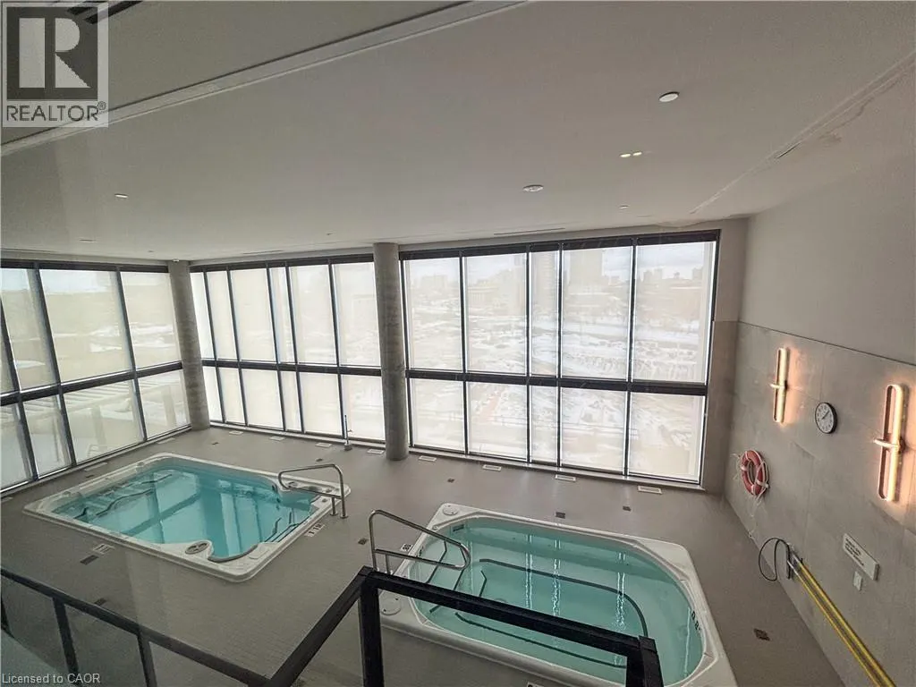 25 WELLINGTON Street S Unit# 1602, #1602