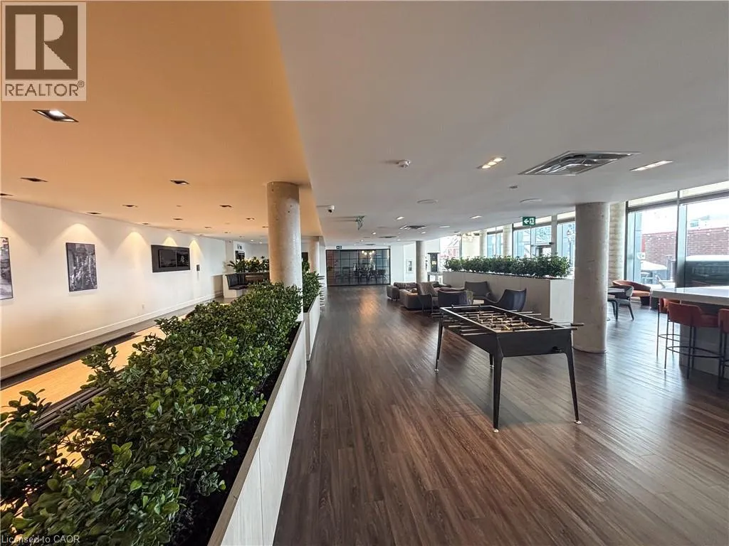 25 WELLINGTON Street S Unit# 1602, #1602