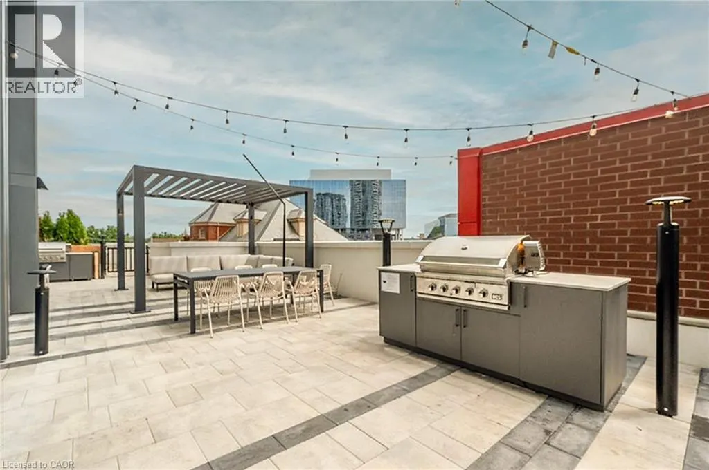 25 WELLINGTON Street S Unit# 1602, #1602