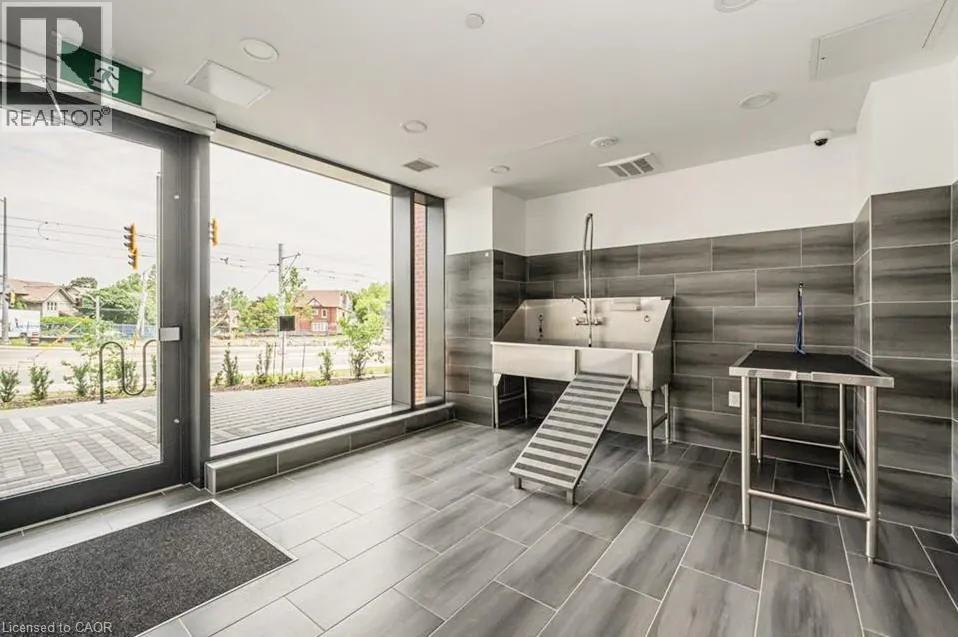 25 WELLINGTON Street S Unit# 1602, #1602