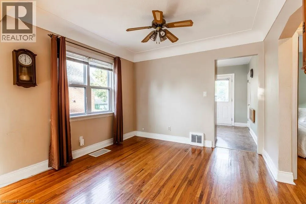 567 UPPER SHERMAN Avenue