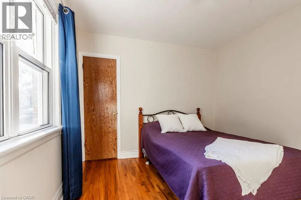 567 UPPER SHERMAN Avenue
