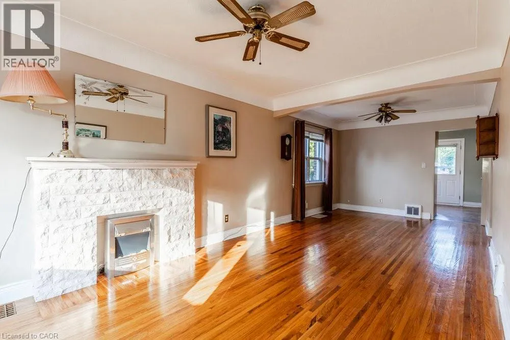 567 UPPER SHERMAN Avenue
