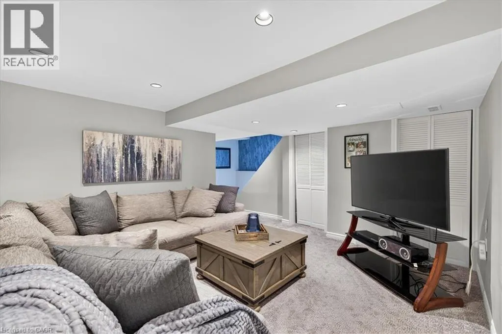4198 LONGMOOR Drive Unit# 2, #2