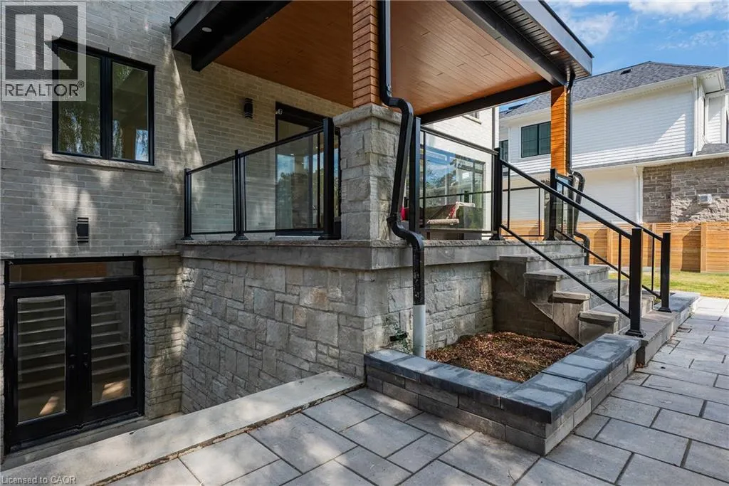 14 CRESCENT Road