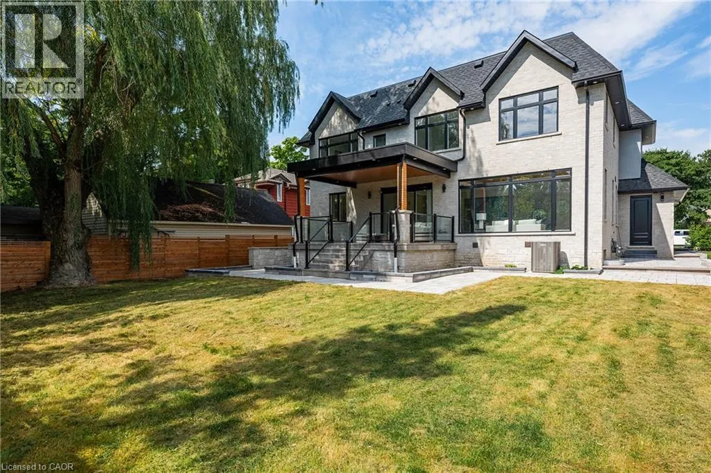 14 CRESCENT Road
