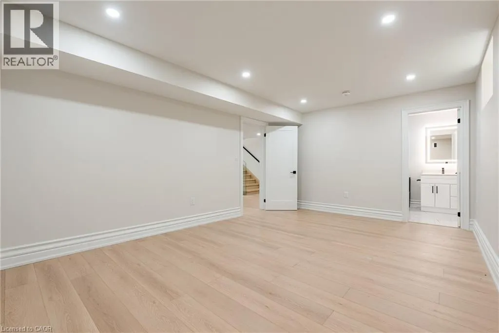 14 CRESCENT Road