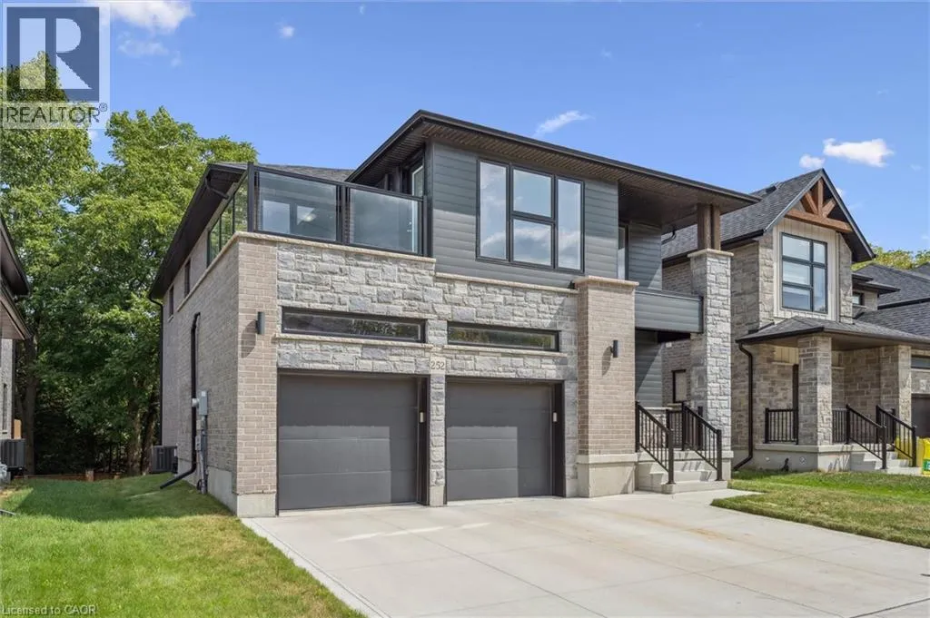 252 OTTERBEIN Road