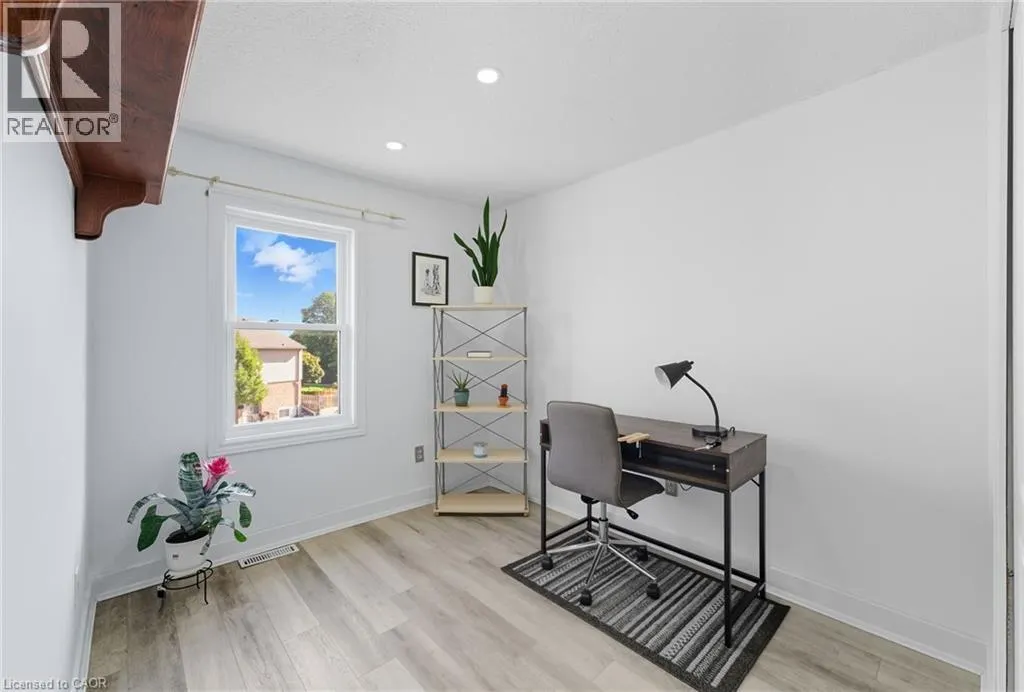 1300 UPPER OTTAWA Street Unit# 6, #6