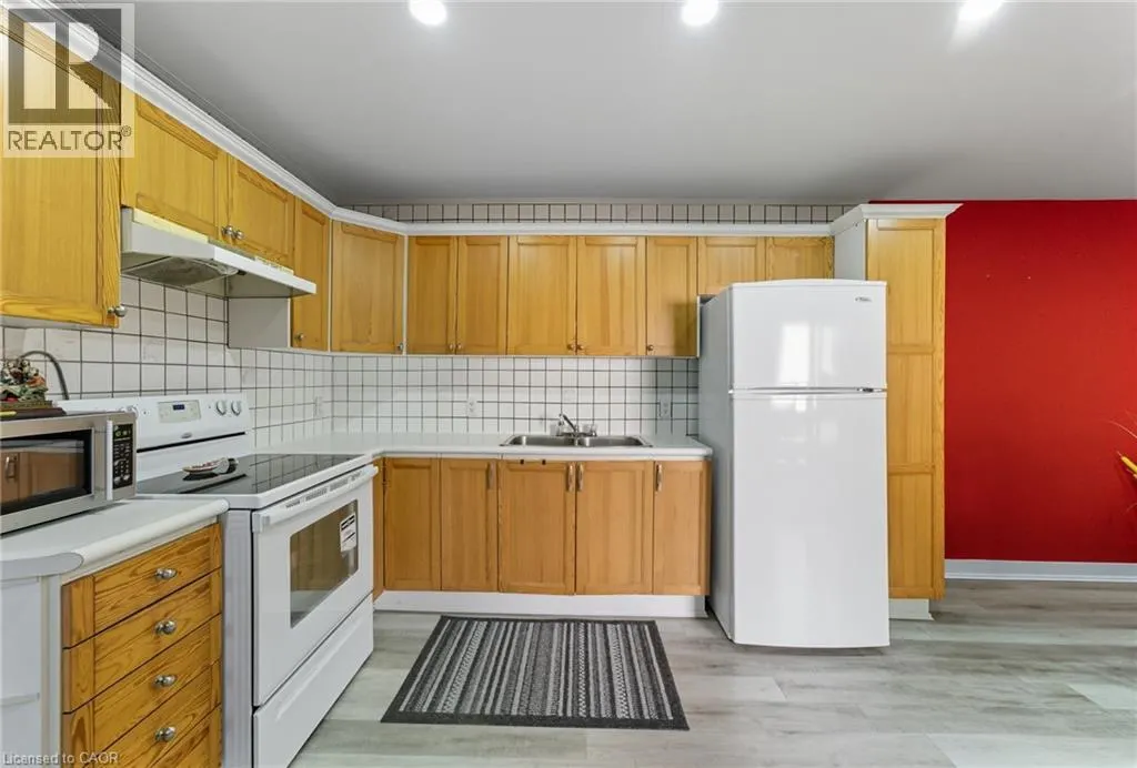 1300 UPPER OTTAWA Street Unit# 6, #6