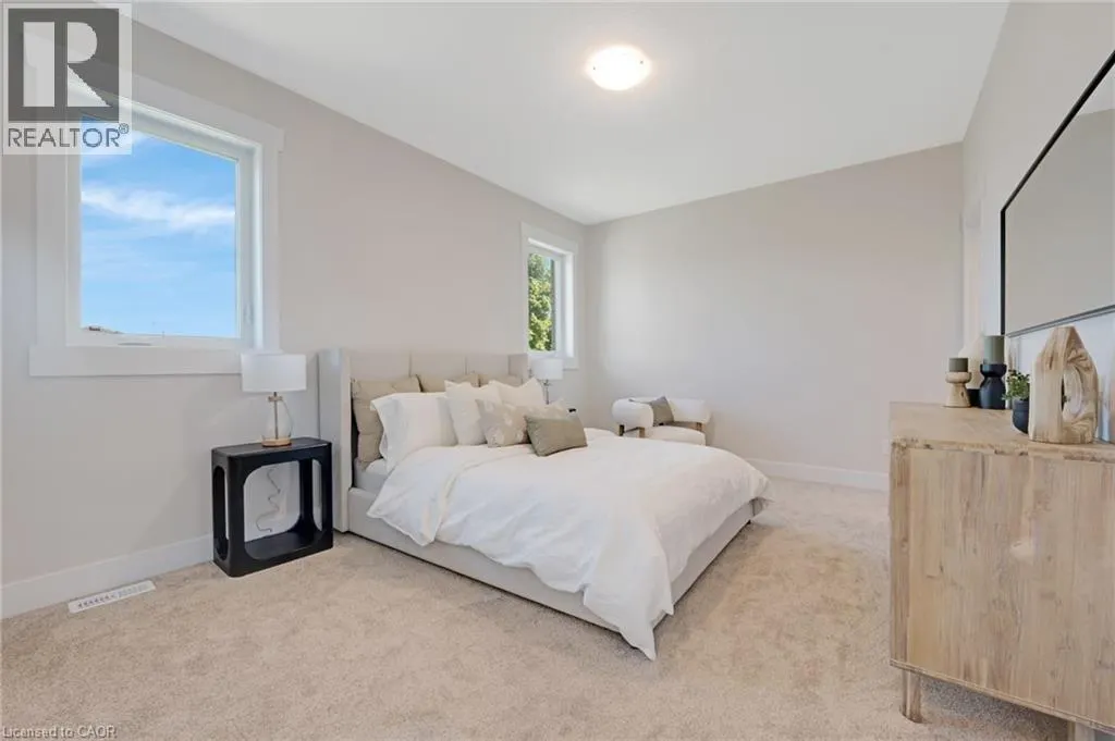 52 MOON Crescent