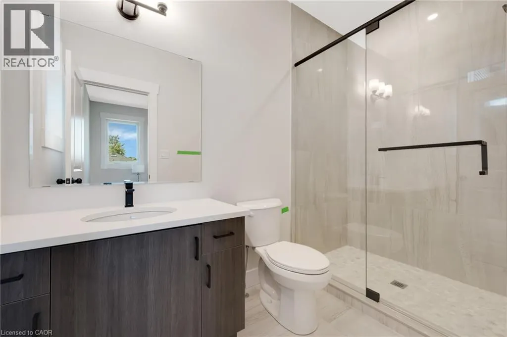 52 MOON Crescent