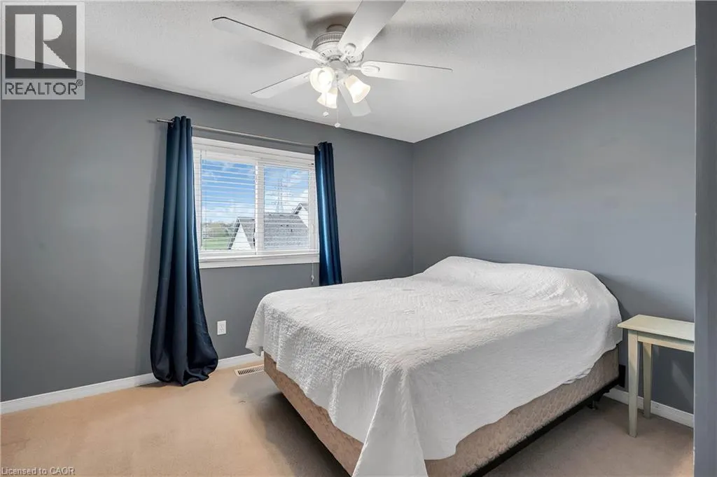205 SNOWDROP Crescent