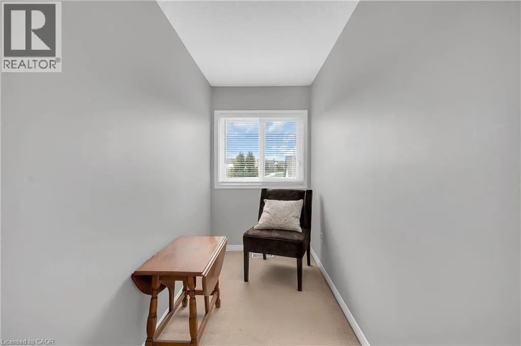 205 SNOWDROP Crescent