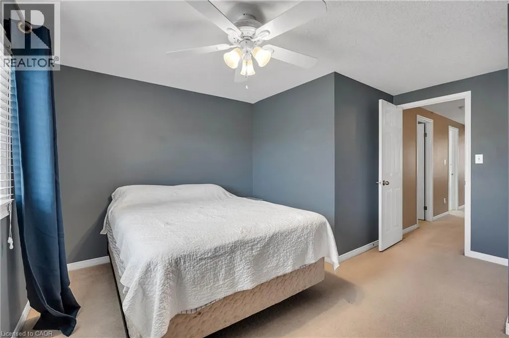 205 SNOWDROP Crescent