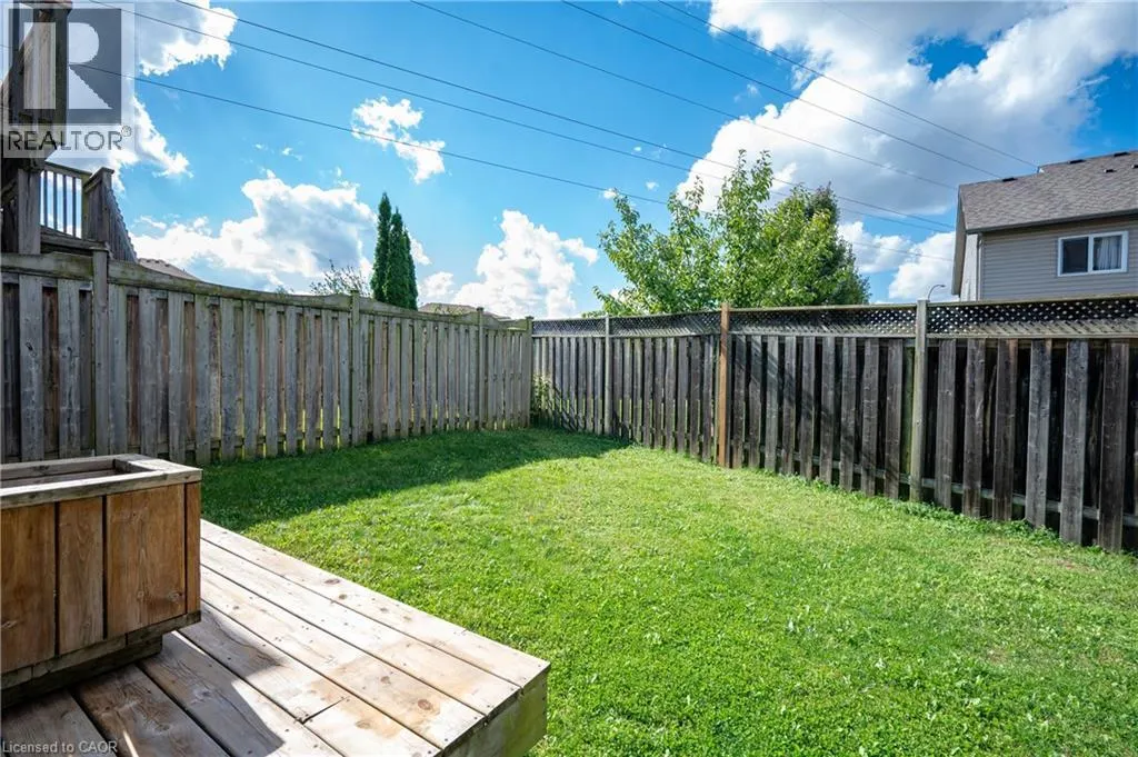 205 SNOWDROP Crescent