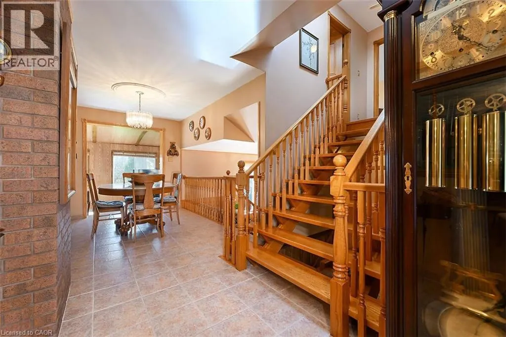 53 GLOVER Road