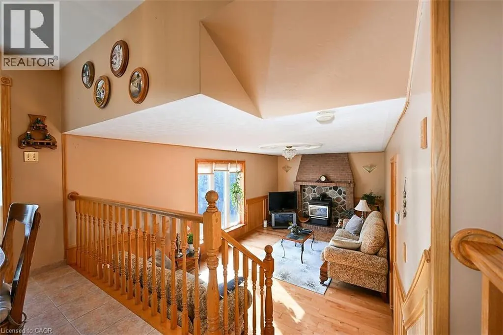 53 GLOVER Road