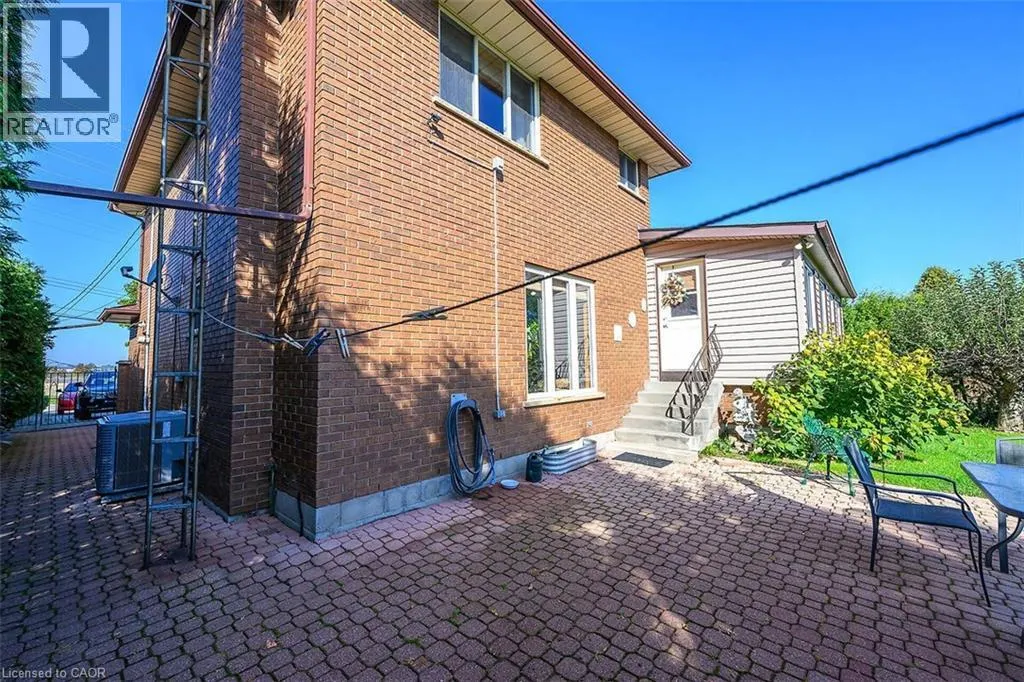 53 GLOVER Road