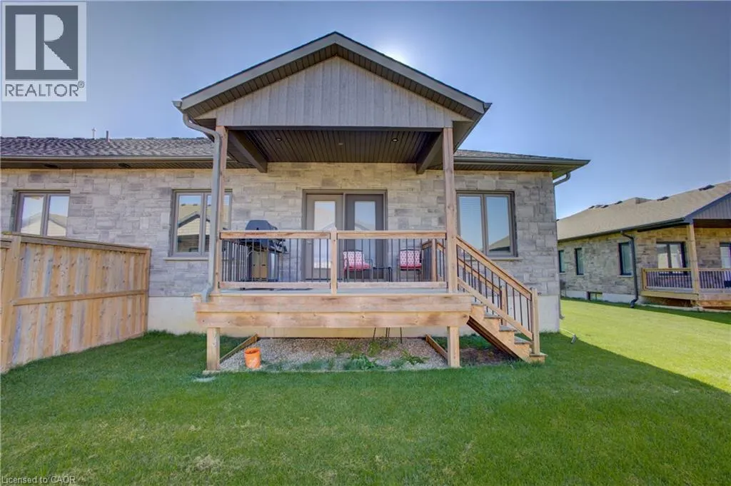 274 MCCOURT Place