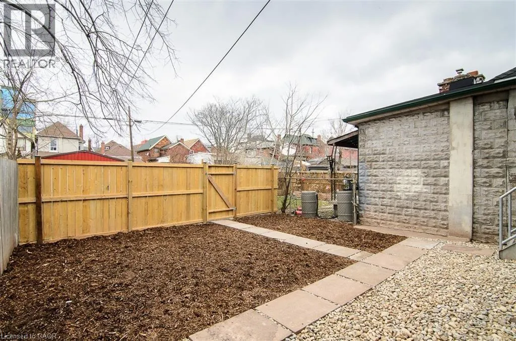 249 EMERALD Street N Unit# 3, #3