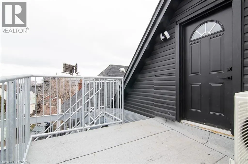 249 EMERALD Street N Unit# 3, #3