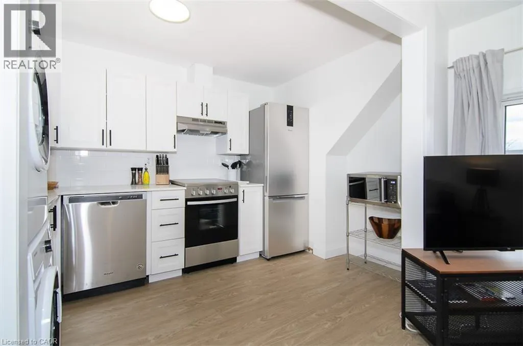 249 EMERALD Street N Unit# 3, #3