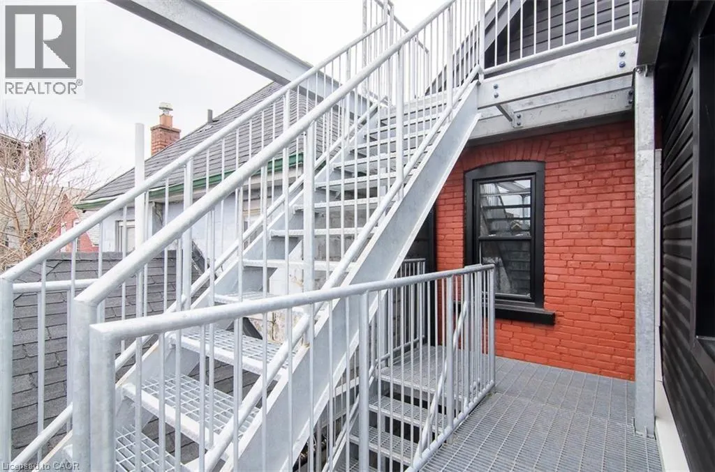 249 EMERALD Street N Unit# 3, #3