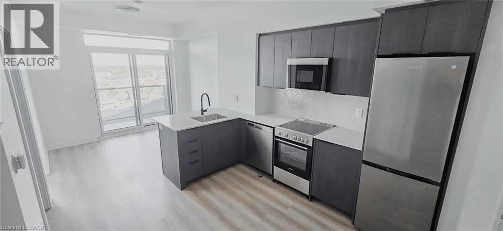 25 WELLINGTON Street S Unit# 2004, #2004