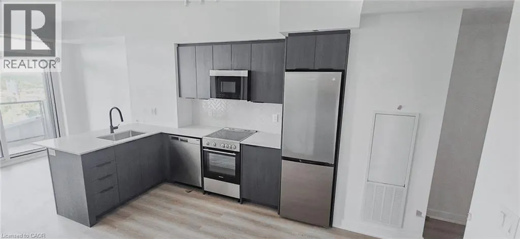 25 WELLINGTON Street S Unit# 2004, #2004