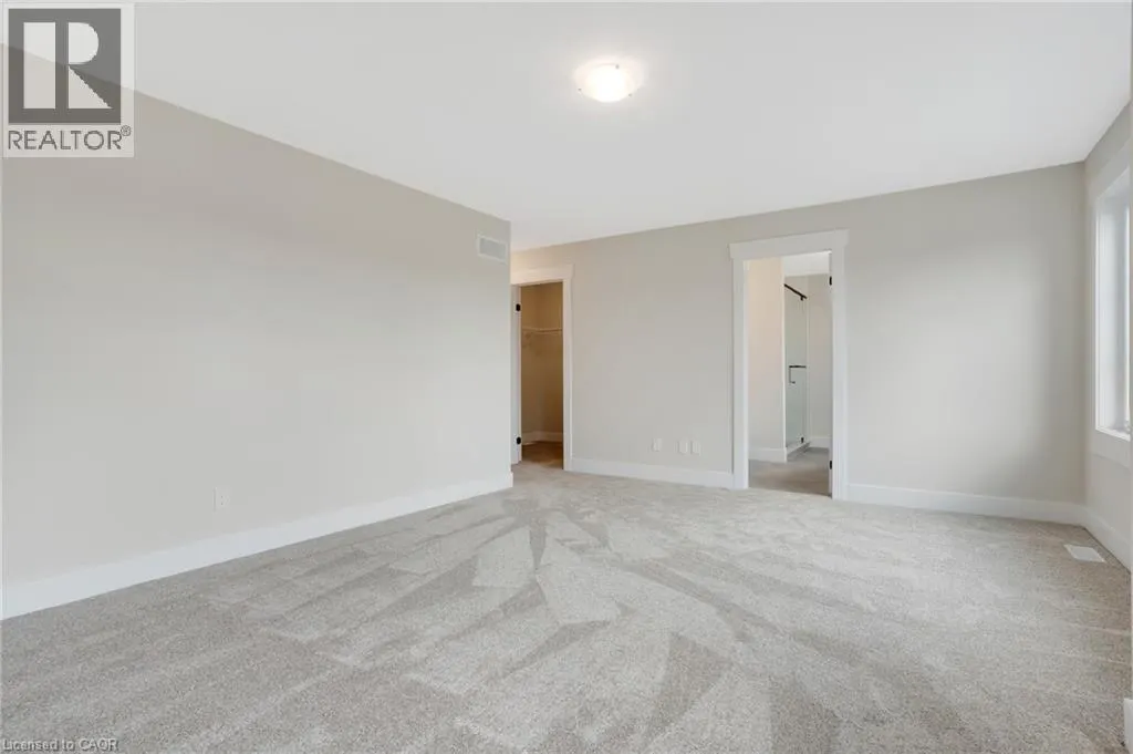 24 MOON Crescent