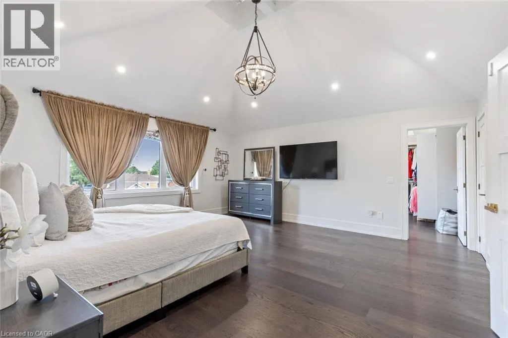 265 WOODALE Avenue Unit# Upper, #Upper