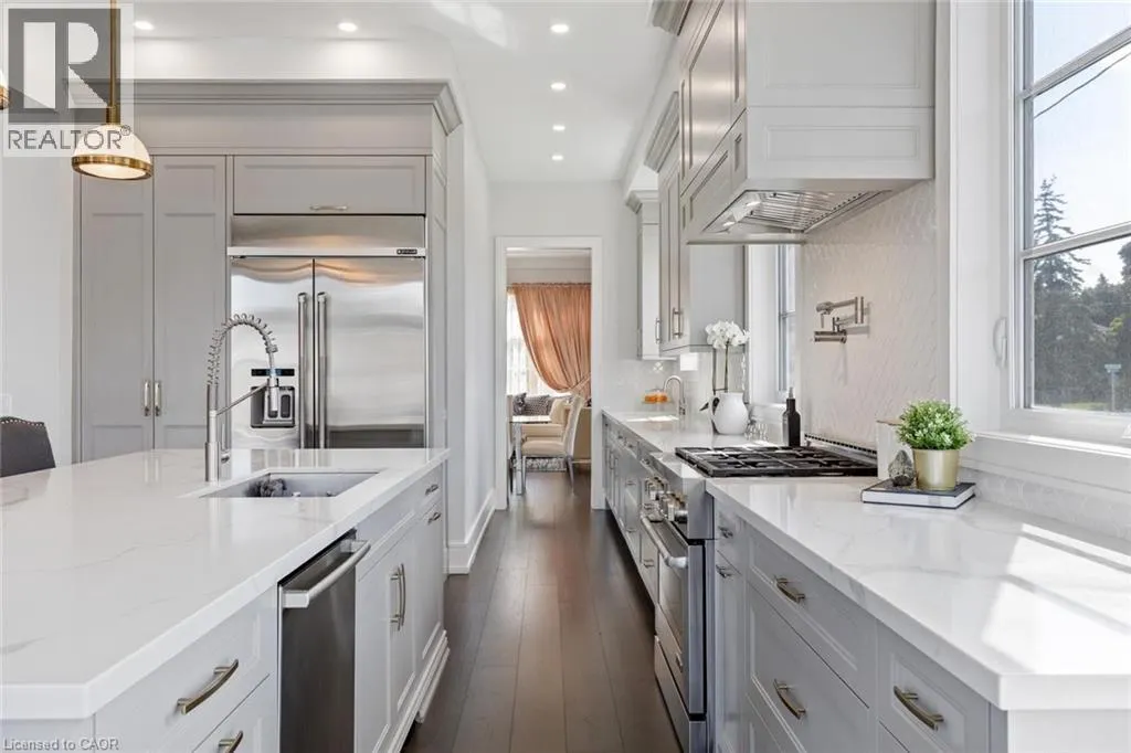 265 WOODALE Avenue Unit# Upper, #Upper