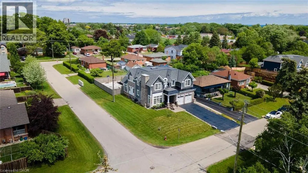265 WOODALE Avenue Unit# Upper, #Upper