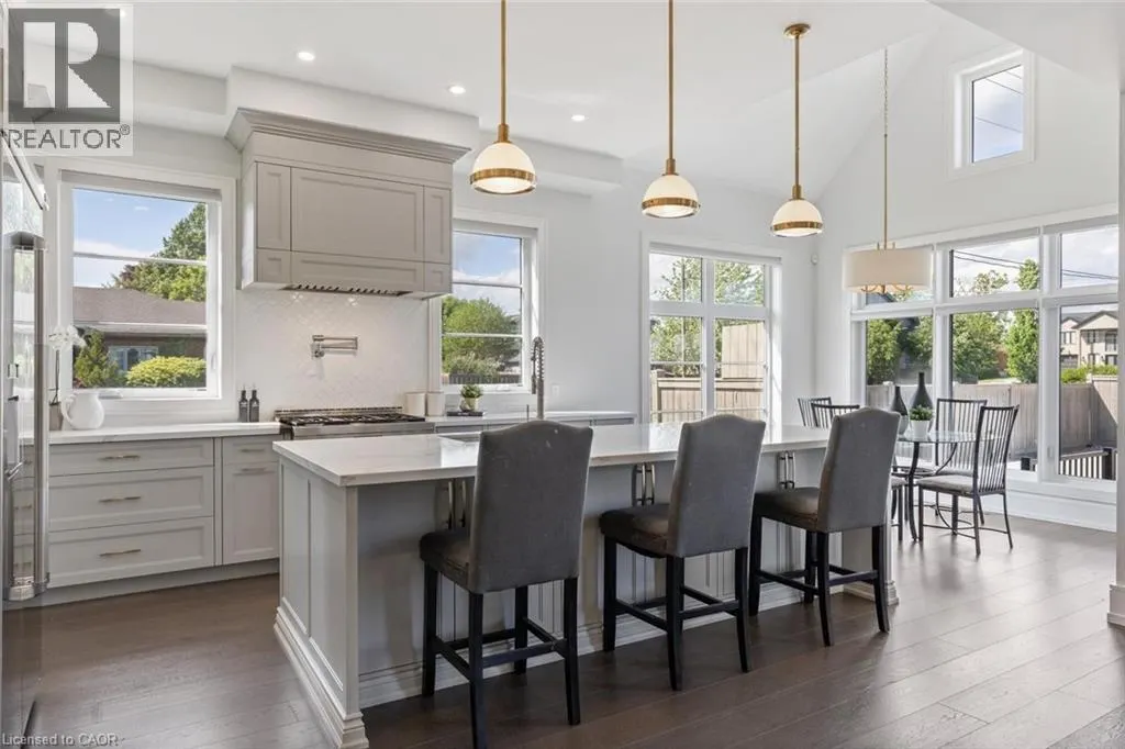 265 WOODALE Avenue Unit# Upper, #Upper