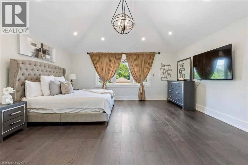 265 WOODALE Avenue Unit# Upper, #Upper