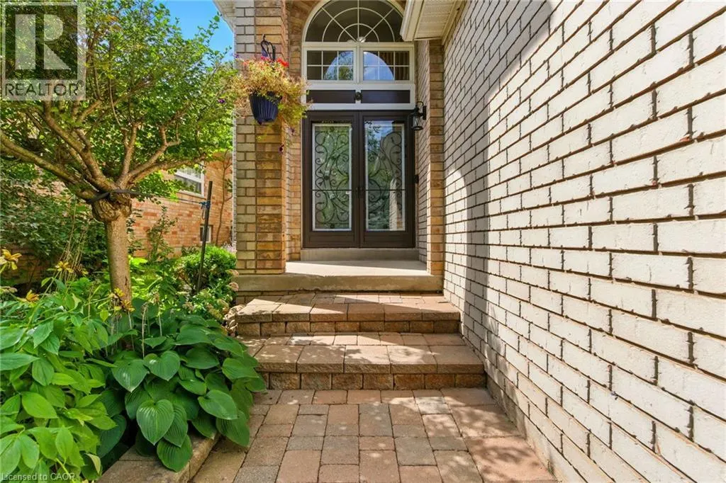 49 JOHNSON Crescent