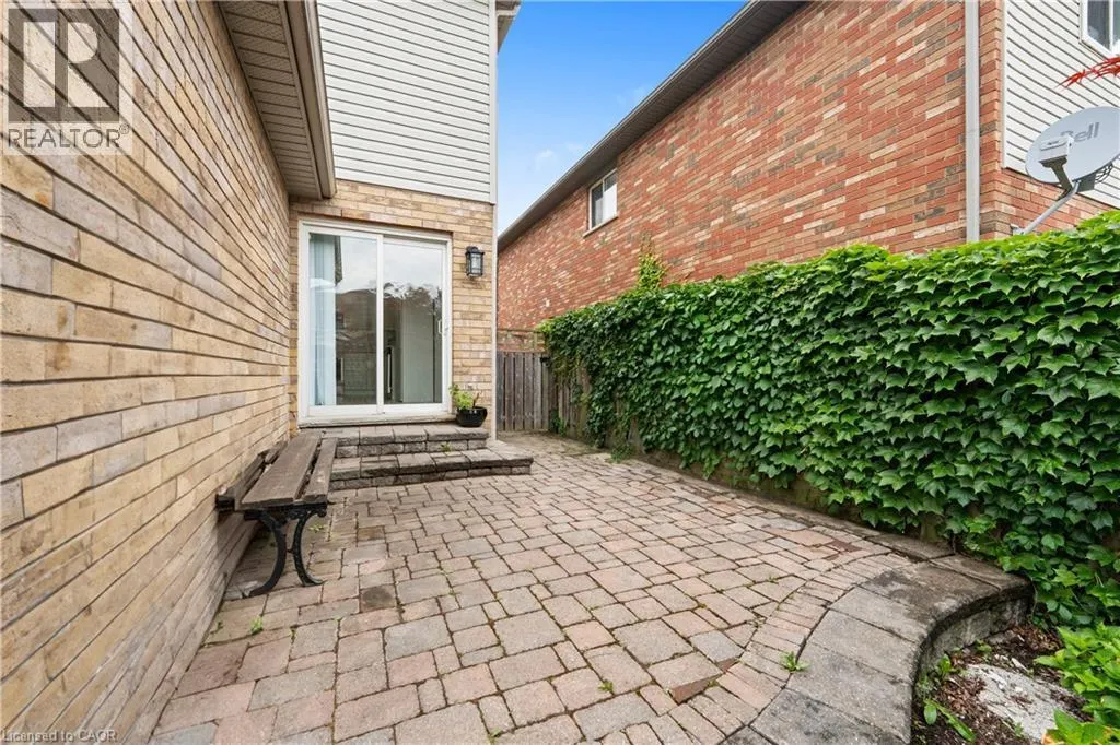 1 HILLCROFT Drive