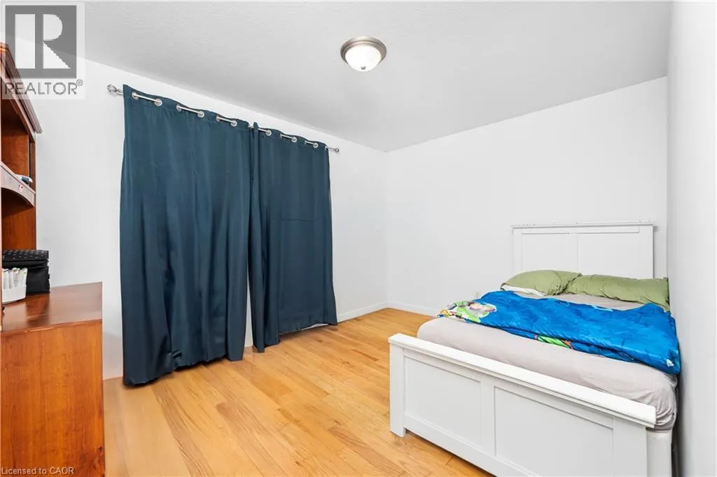 1 HILLCROFT Drive