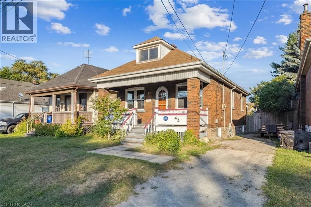 42 MARTIMAS Avenue