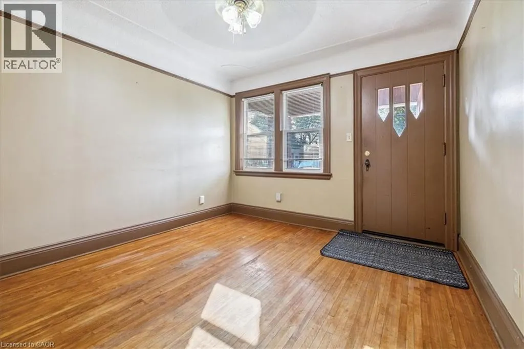 42 MARTIMAS Avenue