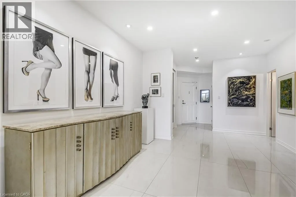 1237 NORTH SHORE Boulevard E Unit# 906, #906