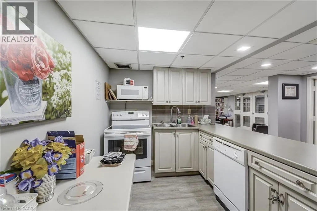1237 NORTH SHORE Boulevard E Unit# 906, #906