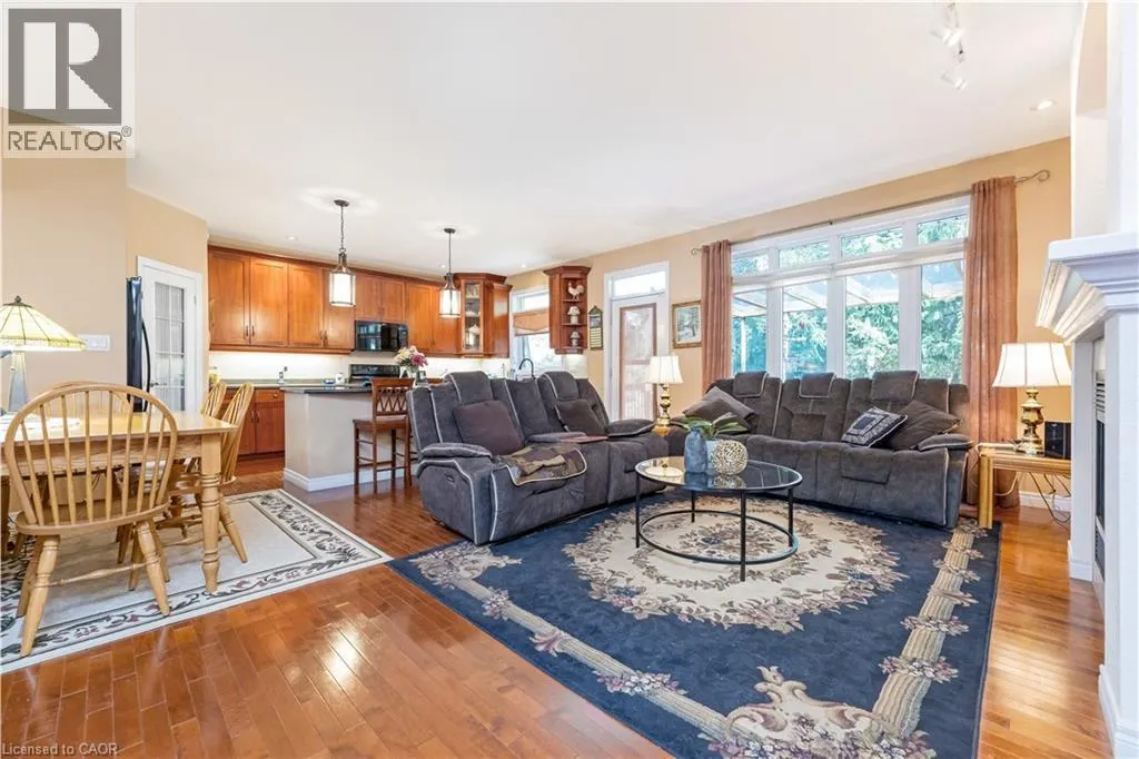 178 BERNARDI Crescent