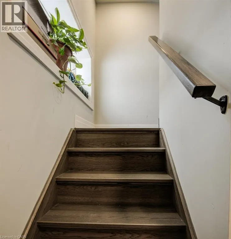 374 LOUISA Street