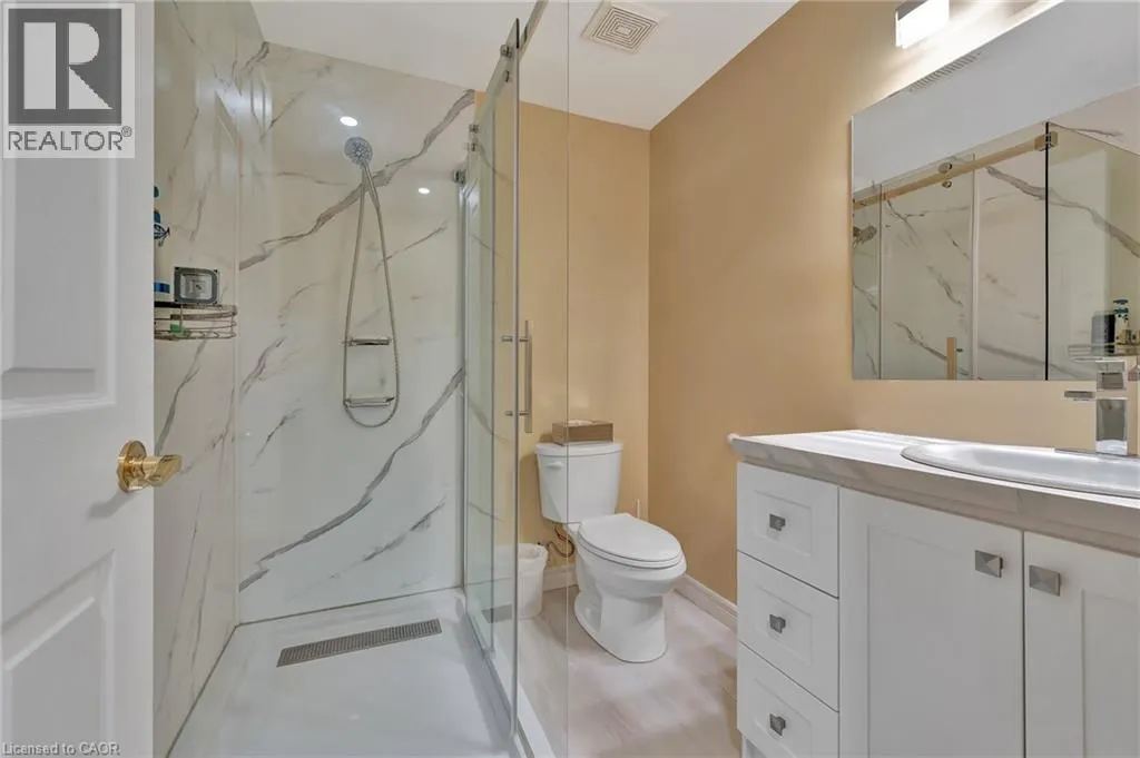 350 DOON VALLEY Drive Unit# 10F, #10F