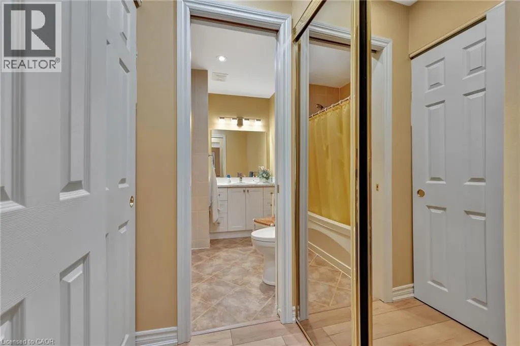 350 DOON VALLEY Drive Unit# 10F, #10F
