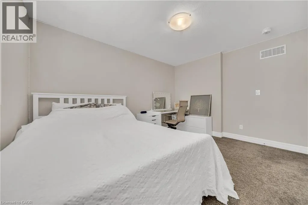 536 LANDGREN Court